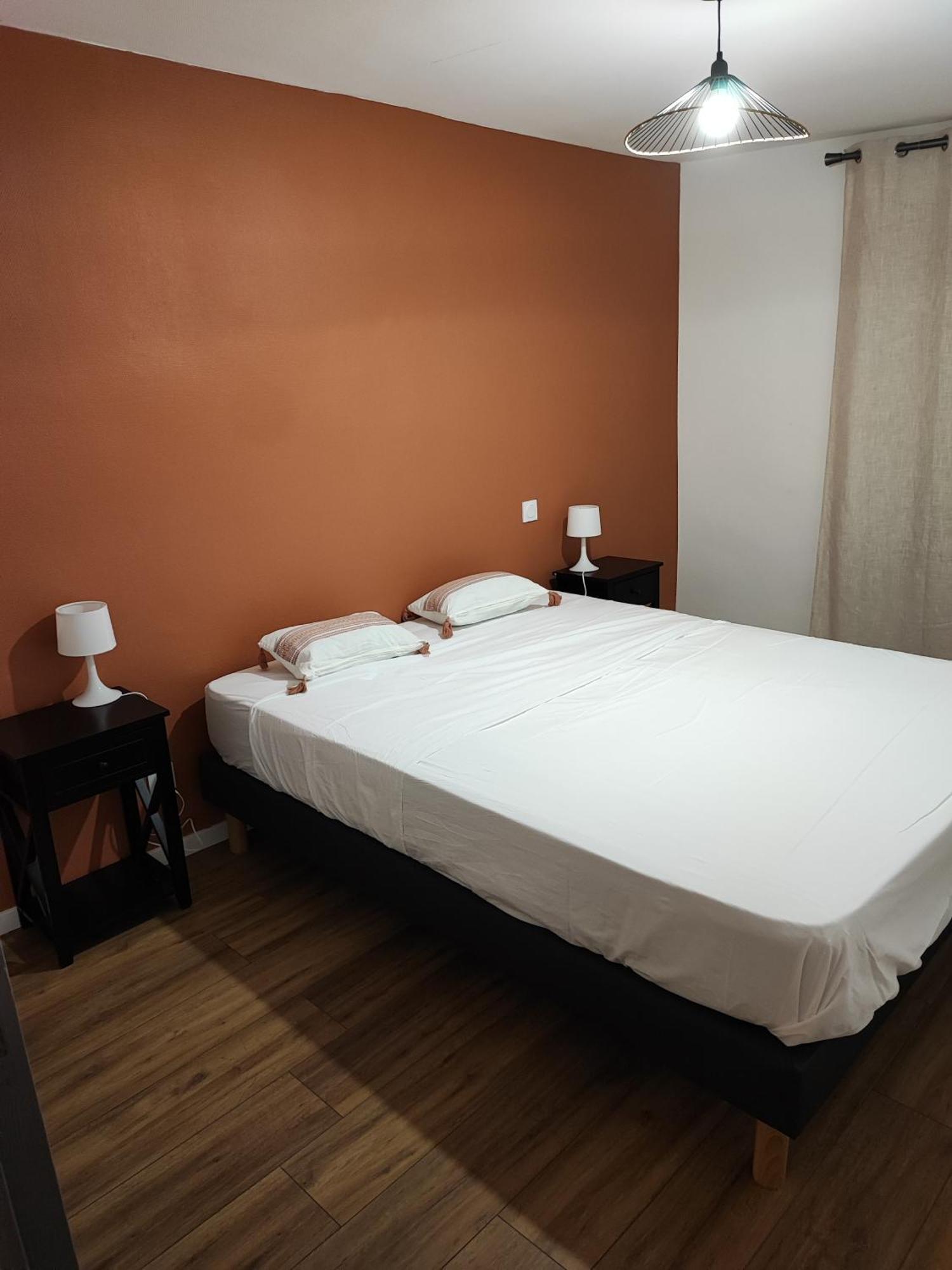 Apparthotel La Liviniere Ruang foto