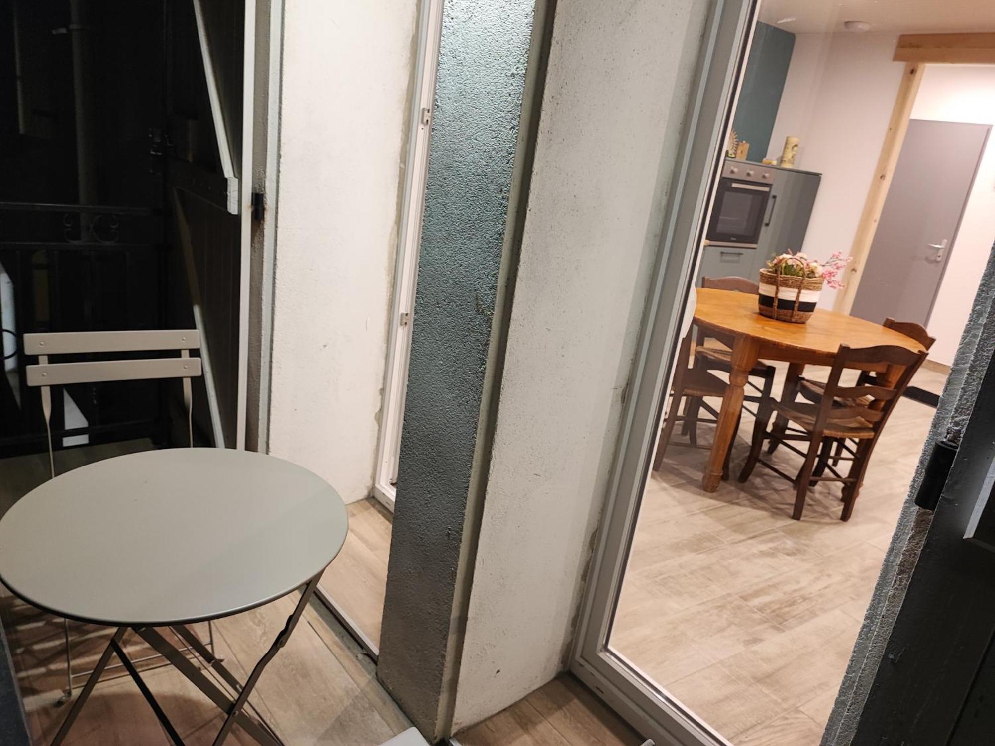 Apparthotel La Liviniere Ruang foto